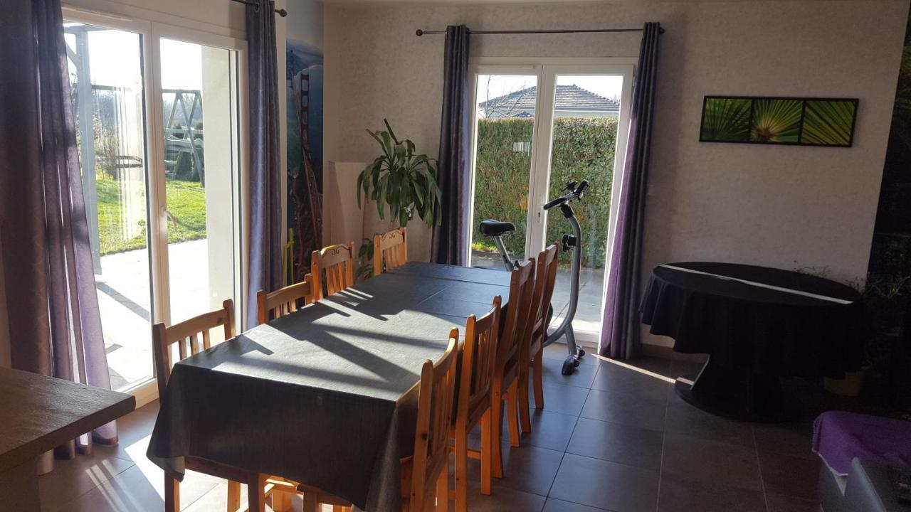2 Vraies Chambres Privees Au Calme Dans Villa De Campagne Plain-Pied 105M2 Avec Piscine A Montfaucon Montfaucon  Exterior photo